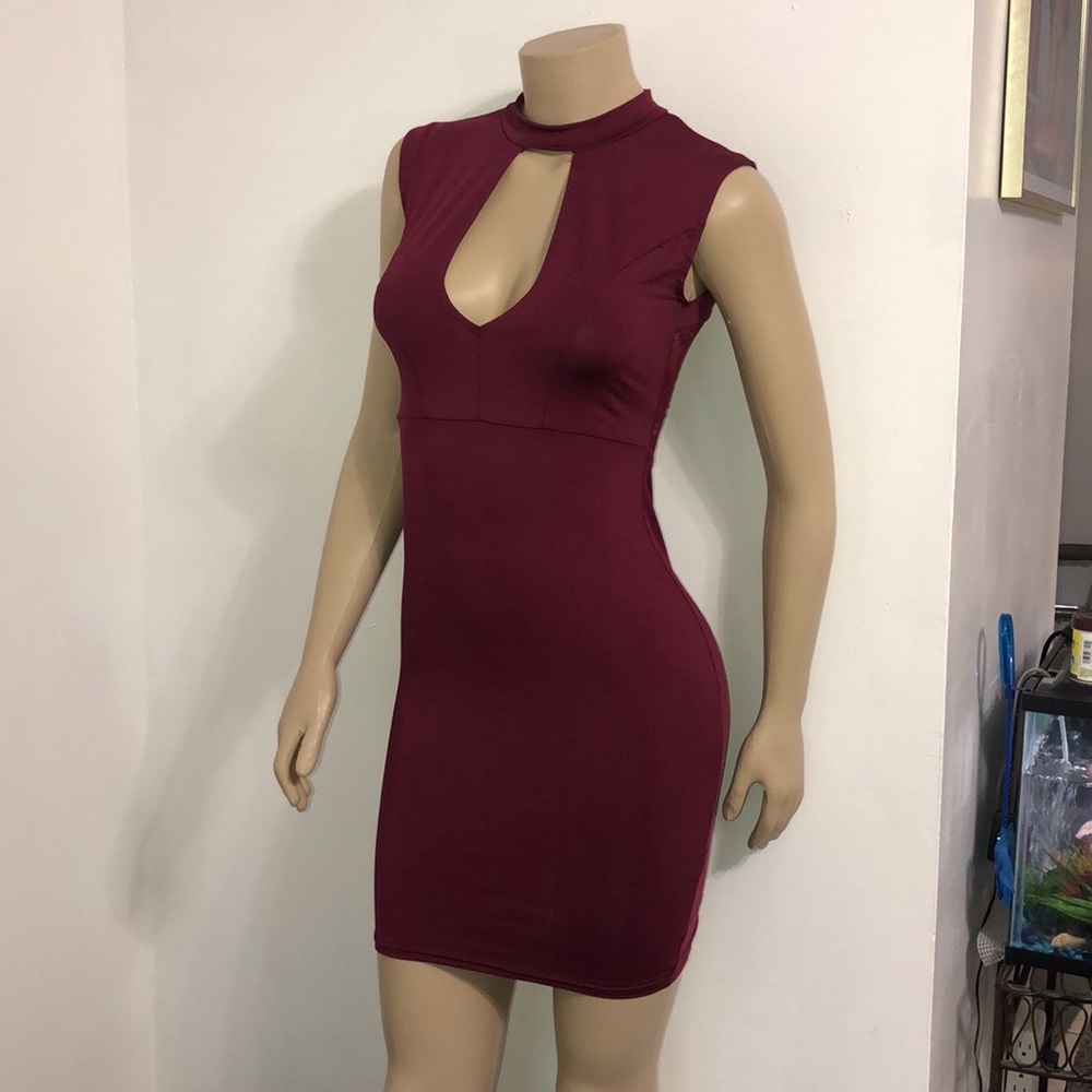 ๐4 for $20๐ NWOT Elegant Dress - Picture 6 of 8